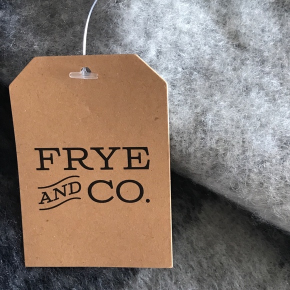 Fry & Co. Soft Navy Grey Cream Fringe Oblong Scarf - Picture 6 of 12